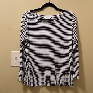 Vineyard vines boat neck simple tee